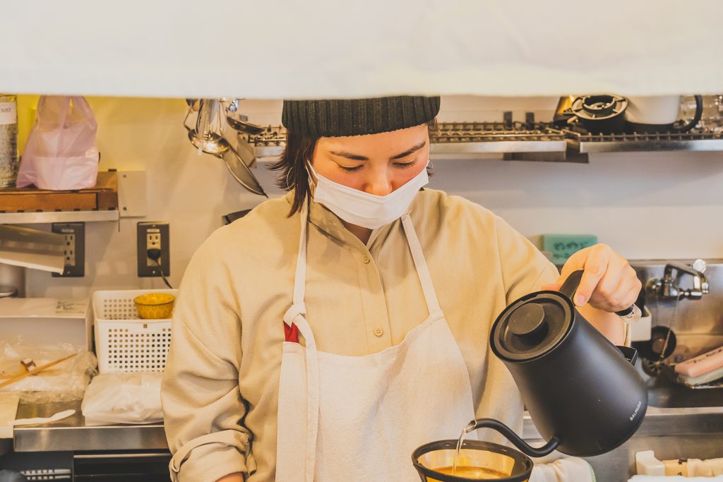「YUCCHI COFFEE」の“ゆっち”