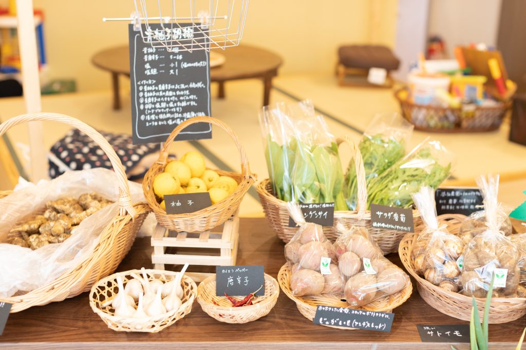 足立区の農家「谷仙農園」の野菜は「こぢんまり商店」の看板商品の1つ