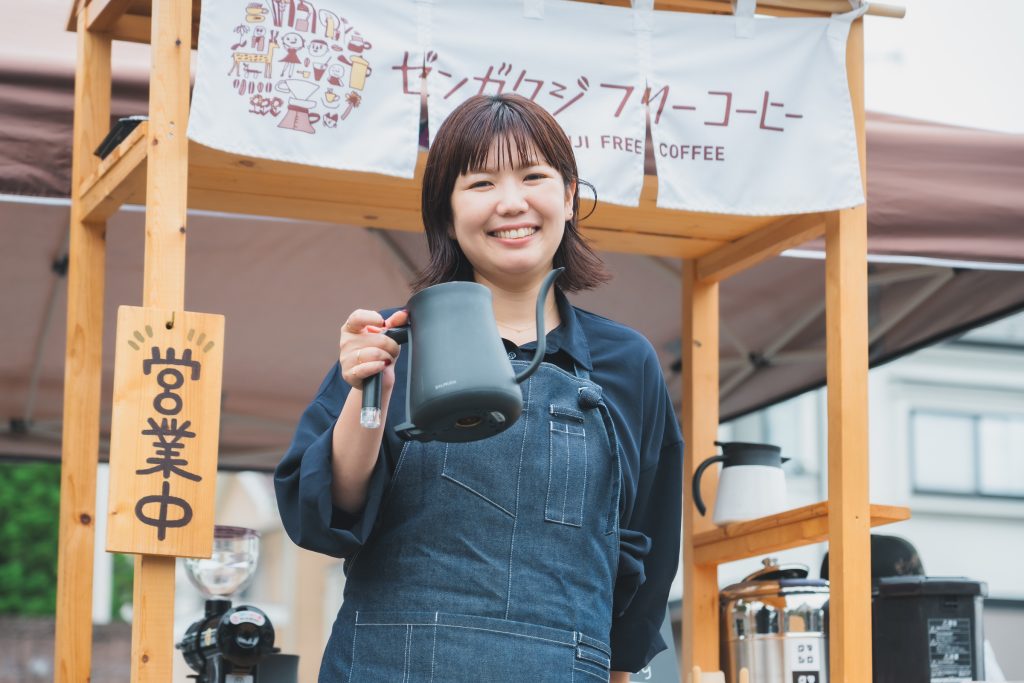 「ゼンガクジ フリー コーヒースタンド」オーナーバリスタのMutsumiさん