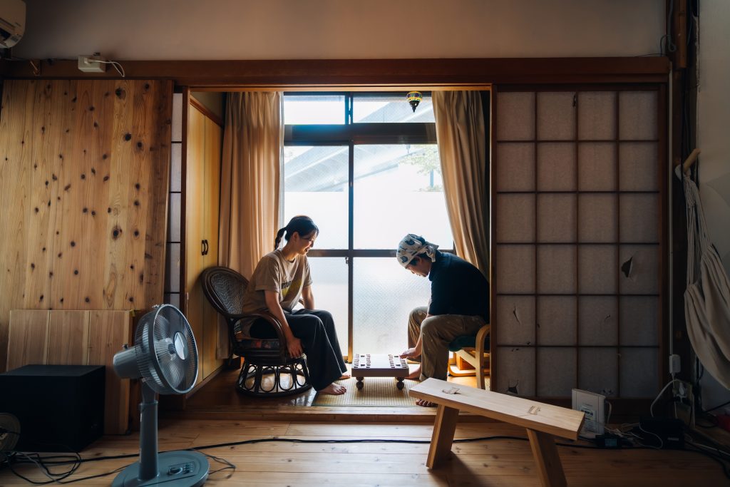 のんびりリラックスしながら話せる窓際