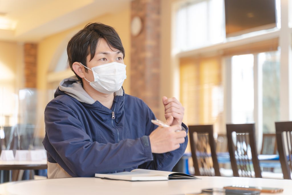 「ガチアダチメグル」12月分の寄付先の団体となる一般社団法人「チョイふる」代表の栗野泰成さん